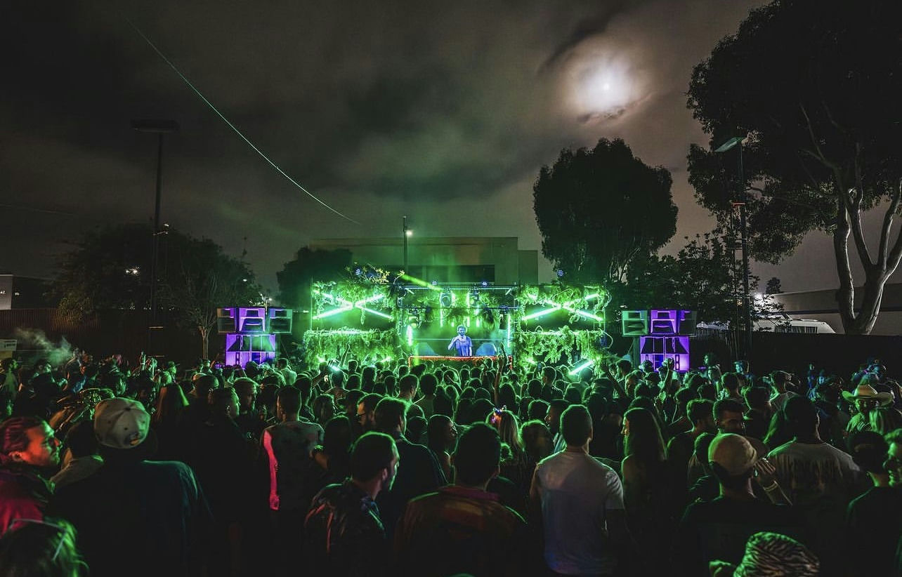Pluto Sound Stage Setup